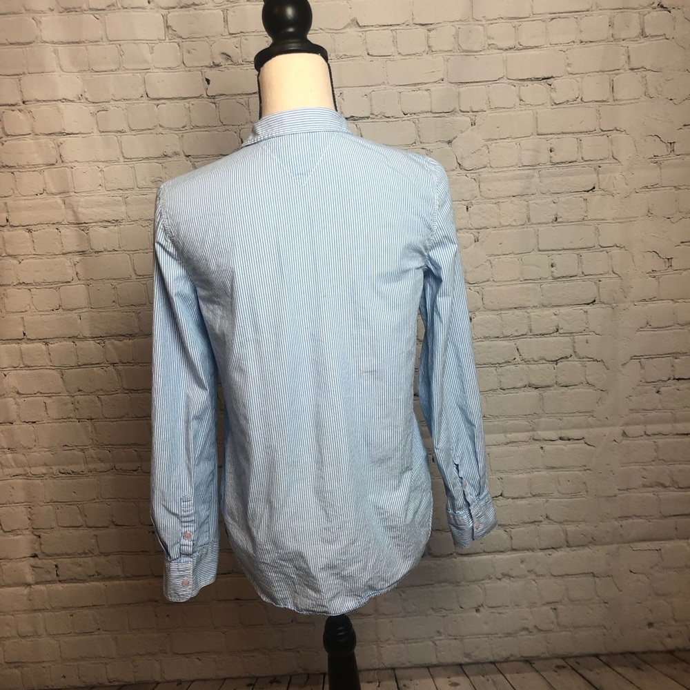 Tommy Hilfiger Button Front Shirt - Picture 3 of 6